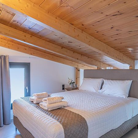 City Hill Luxury Apartments Ioannina Ngoại thất bức ảnh
