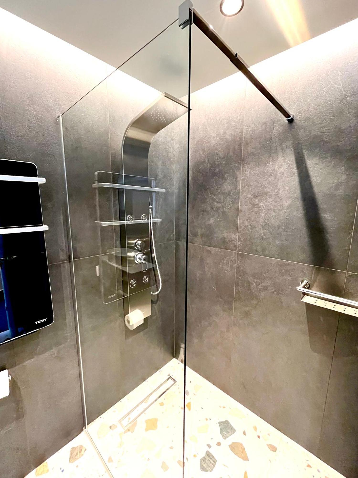 City Hill Luxury Apartments Ioannina Ngoại thất bức ảnh