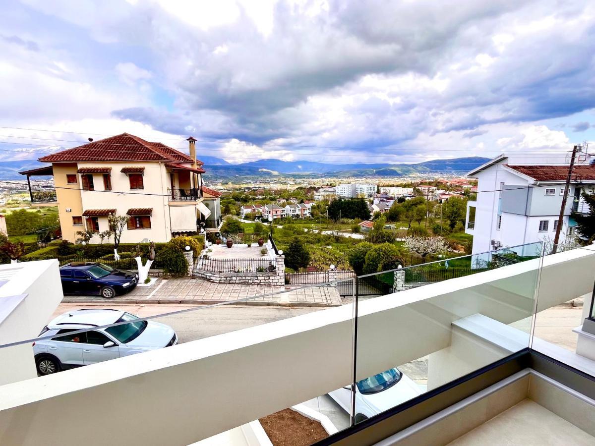 City Hill Luxury Apartments Ioannina Ngoại thất bức ảnh