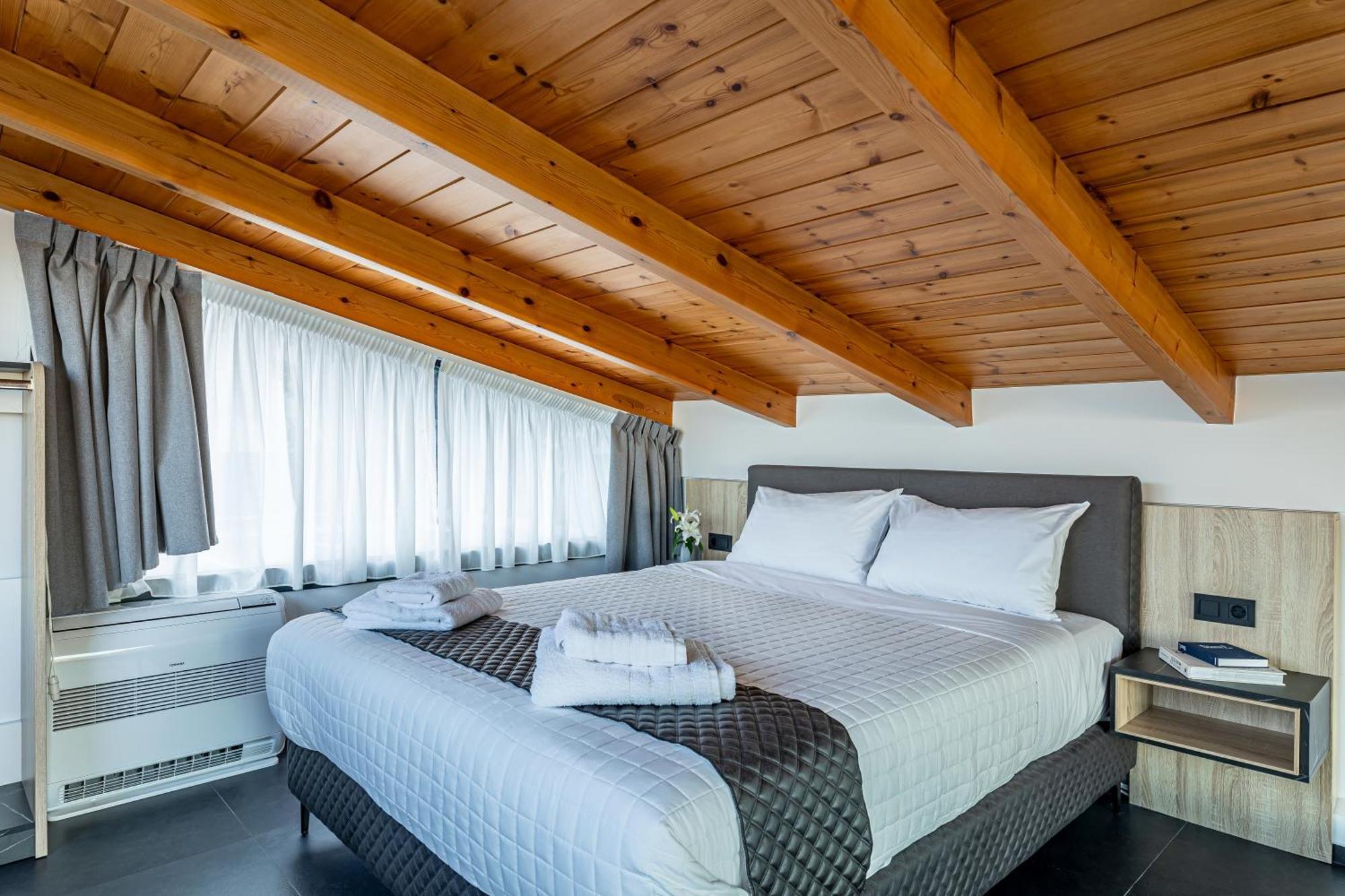 City Hill Luxury Apartments Ioannina Ngoại thất bức ảnh