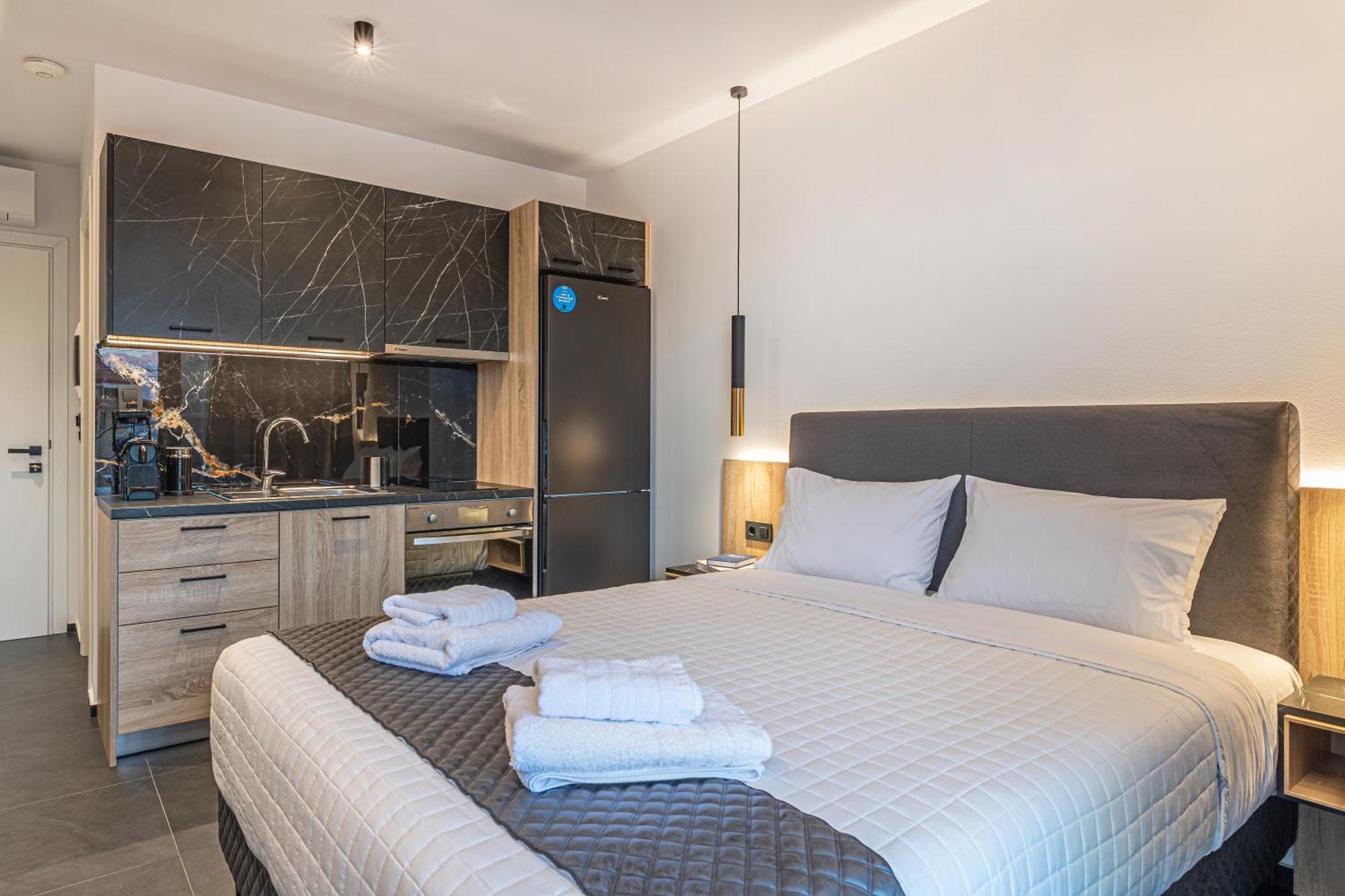 City Hill Luxury Apartments Ioannina Ngoại thất bức ảnh