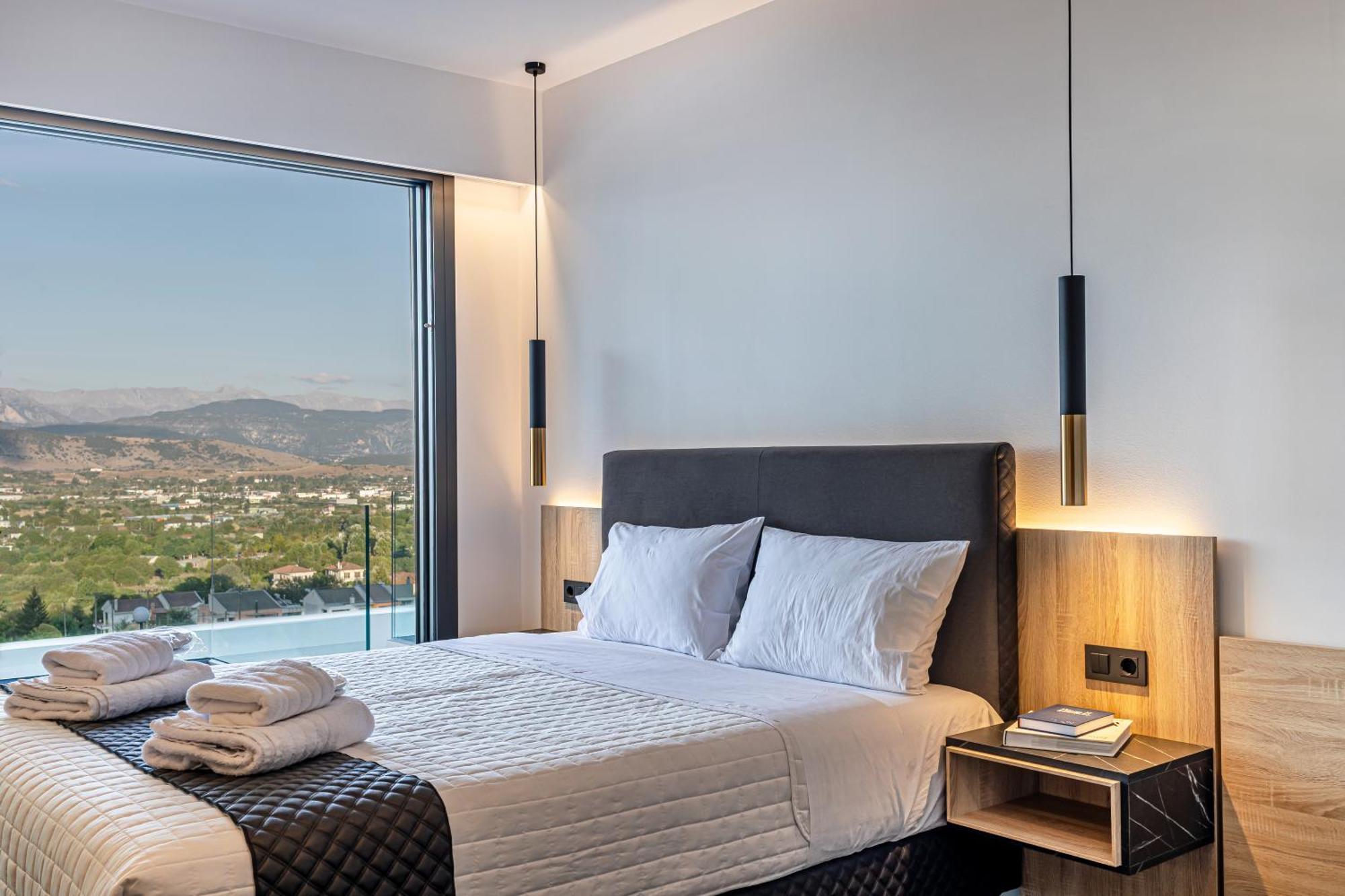 City Hill Luxury Apartments Ioannina Ngoại thất bức ảnh